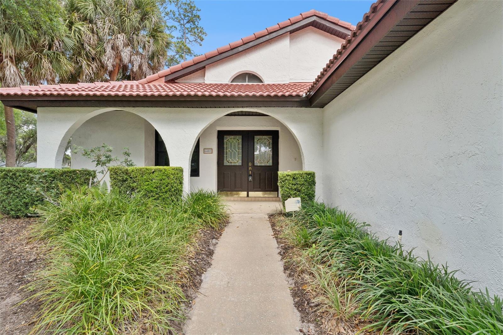 ORANGE TREE COUNTRY CLUB - Residential