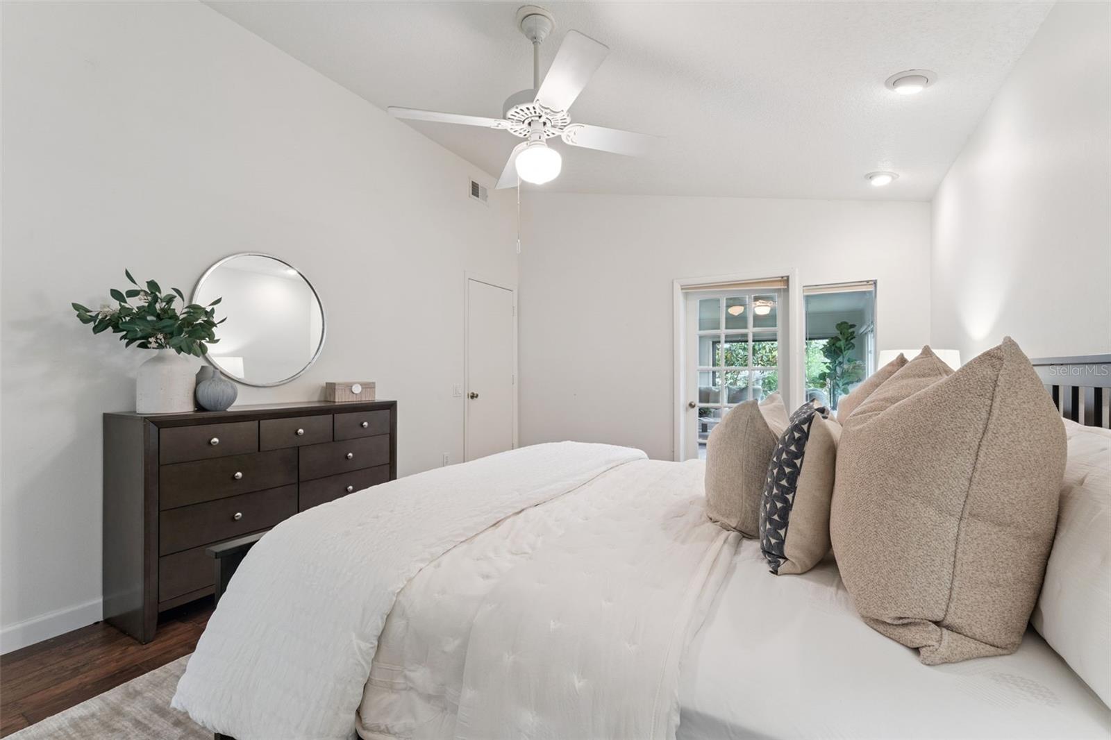 ORANGE TREE COUNTRY CLUB - Residential