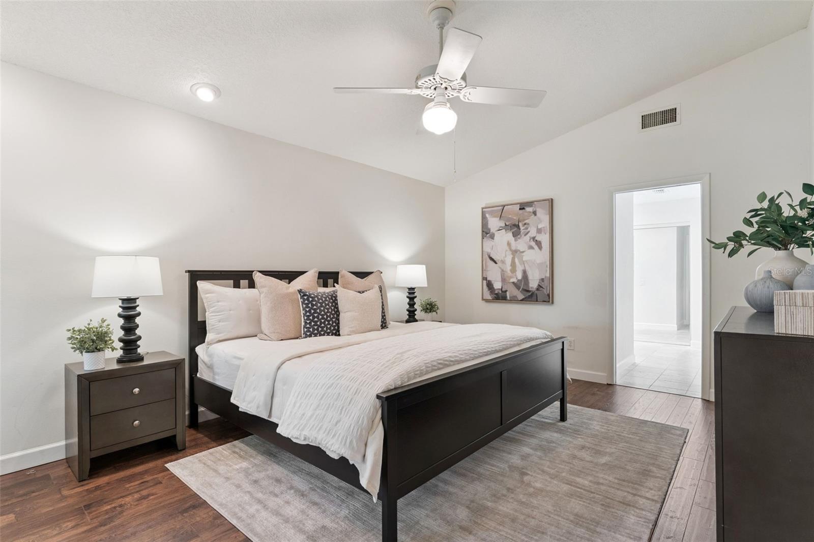 ORANGE TREE COUNTRY CLUB - Residential