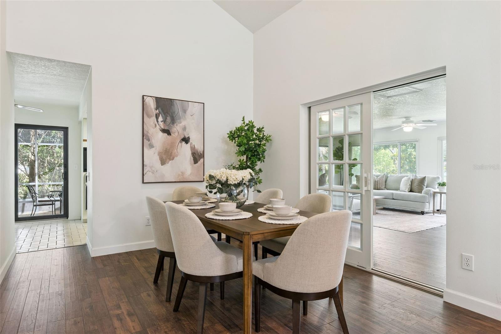 ORANGE TREE COUNTRY CLUB - Residential
