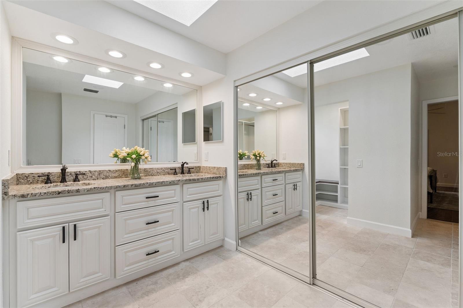 ORANGE TREE COUNTRY CLUB - Residential