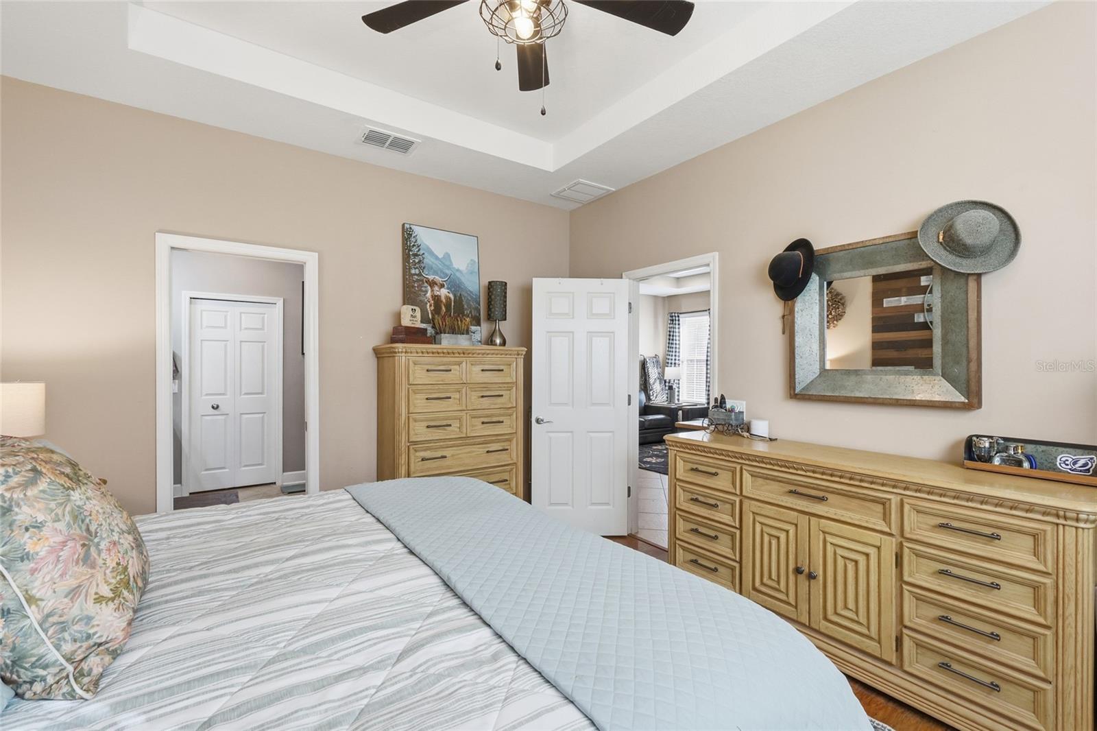 PALMA SOLA TRACE - Residential