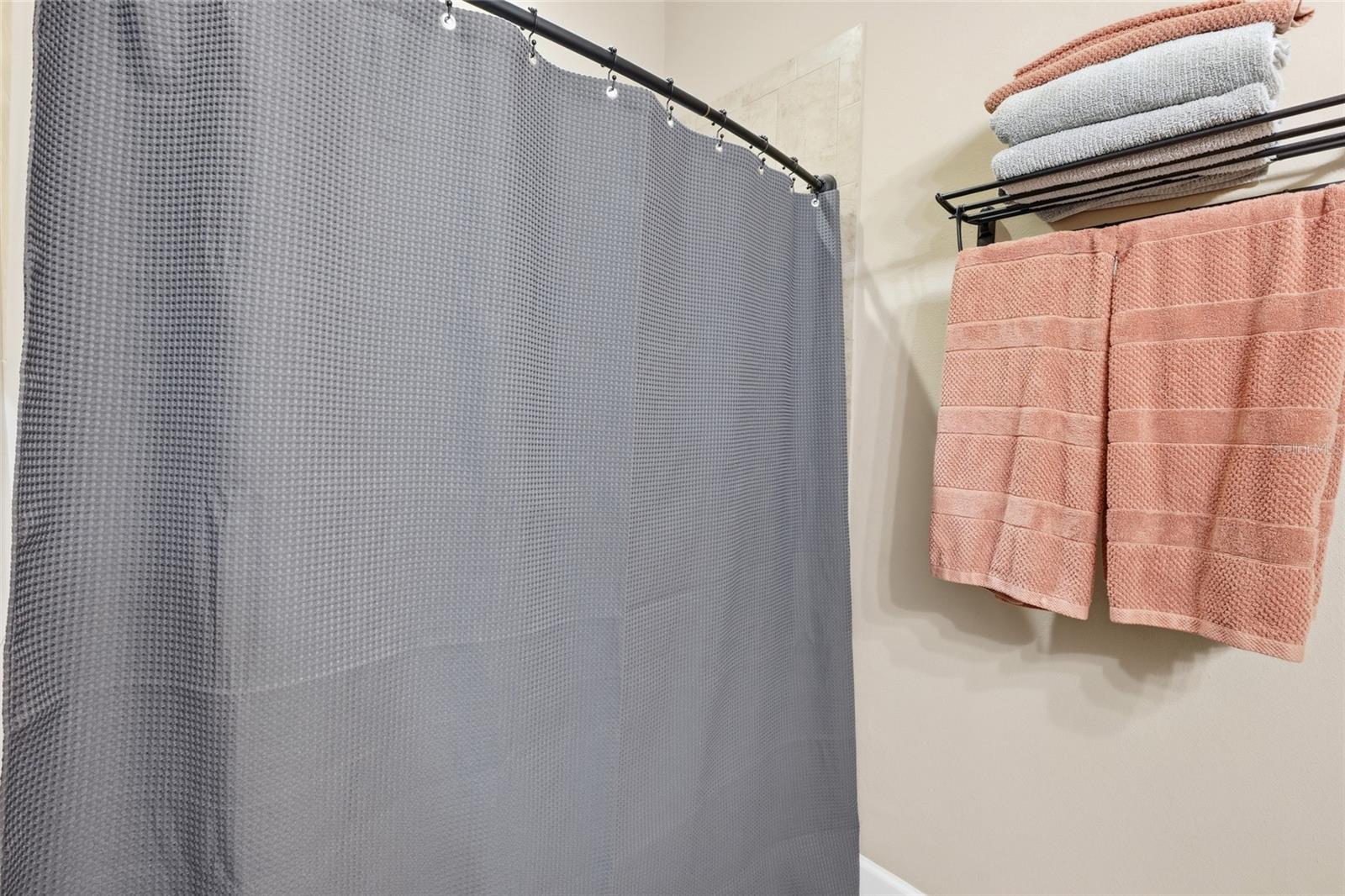 PALMA SOLA TRACE - Residential