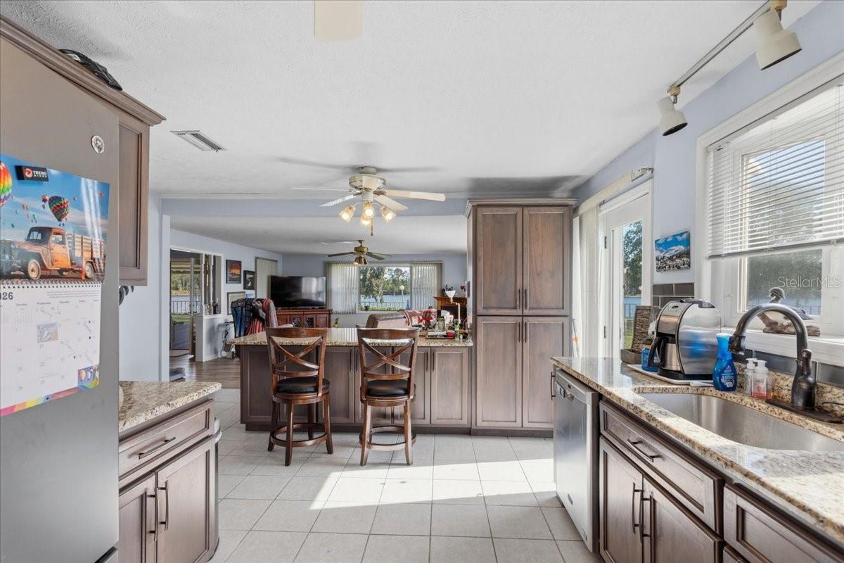 LAKE IDA POINT - Residential