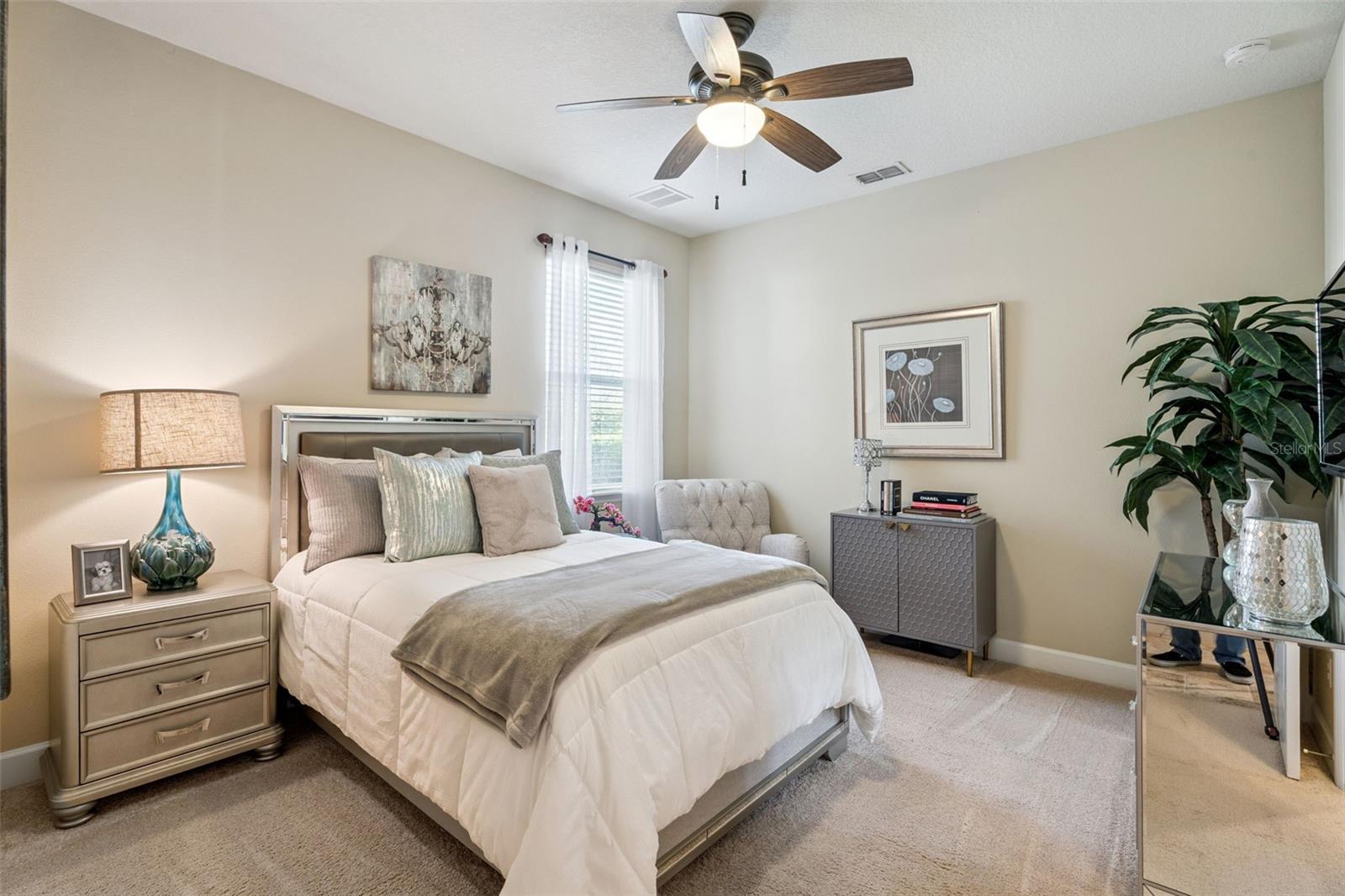 VILLAGEWALK/LK NONA UN #1A - Residential