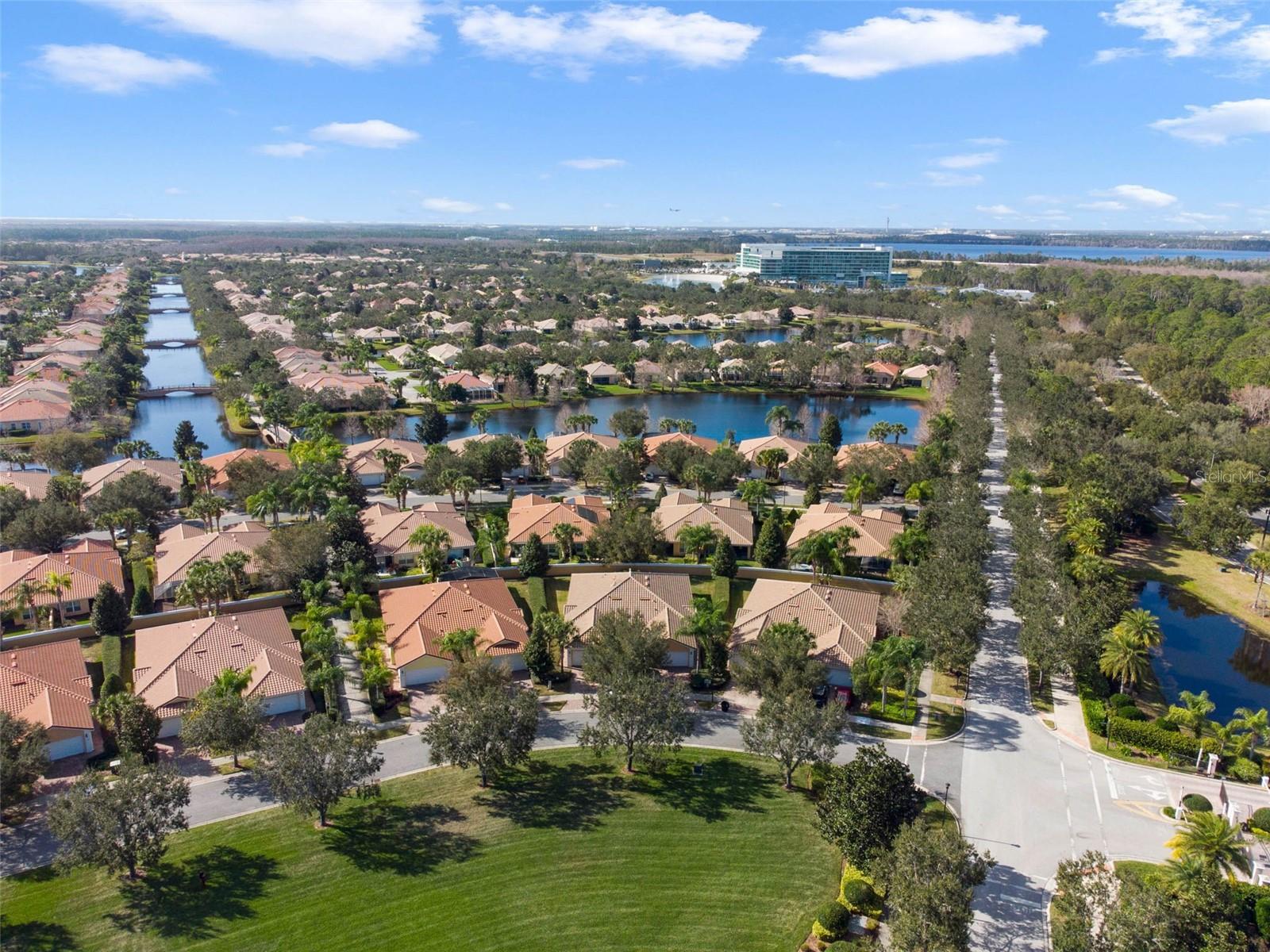 VILLAGEWALK/LK NONA UN #1A - Residential