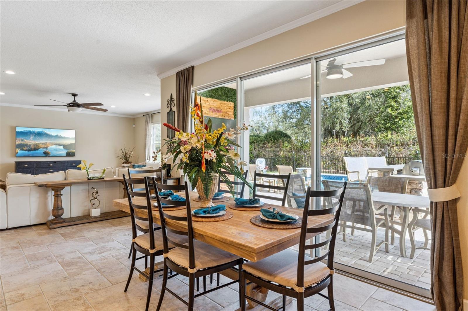 VILLAGEWALK/LK NONA UN #1A - Residential