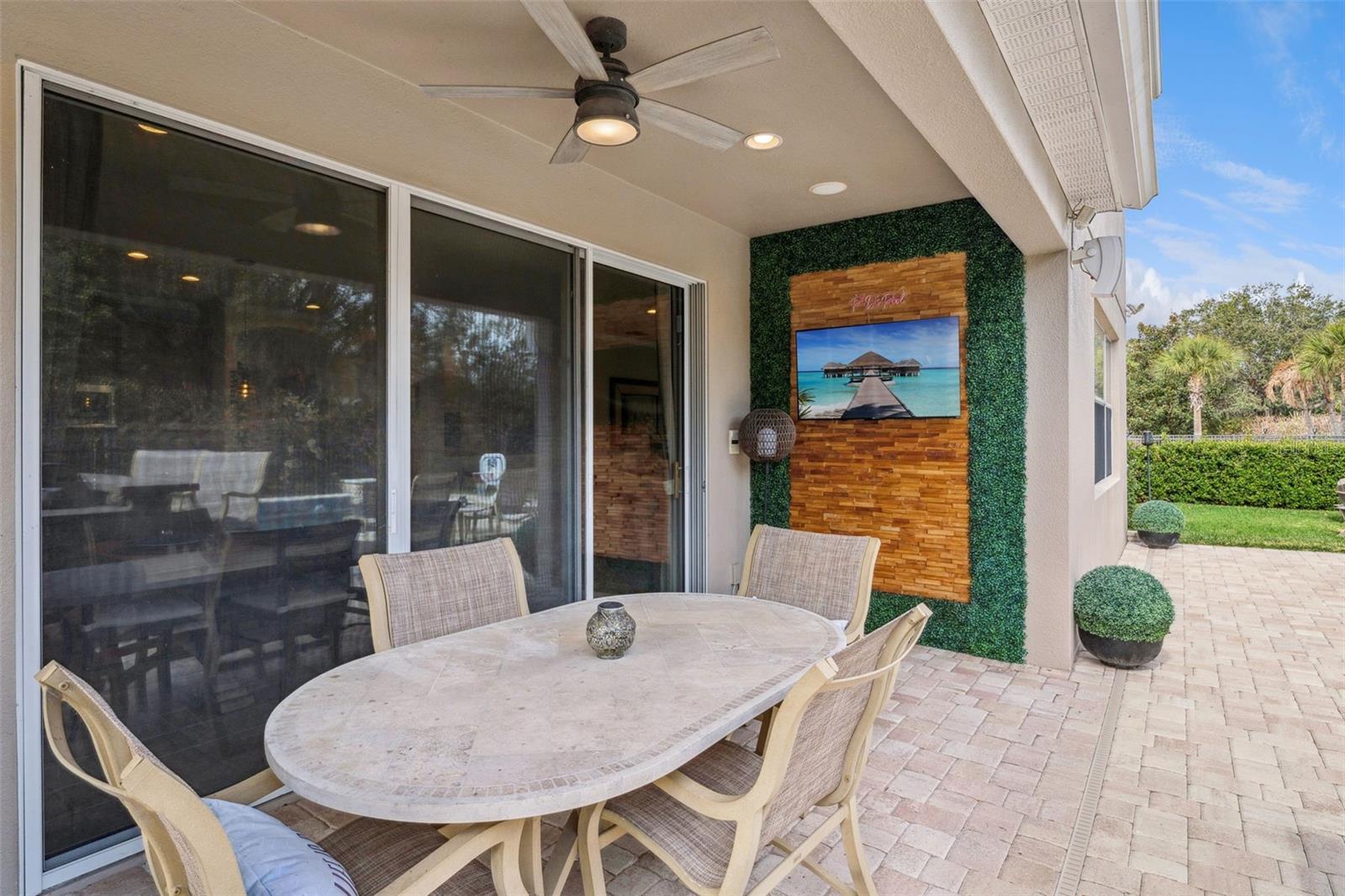 VILLAGEWALK/LK NONA UN #1A - Residential