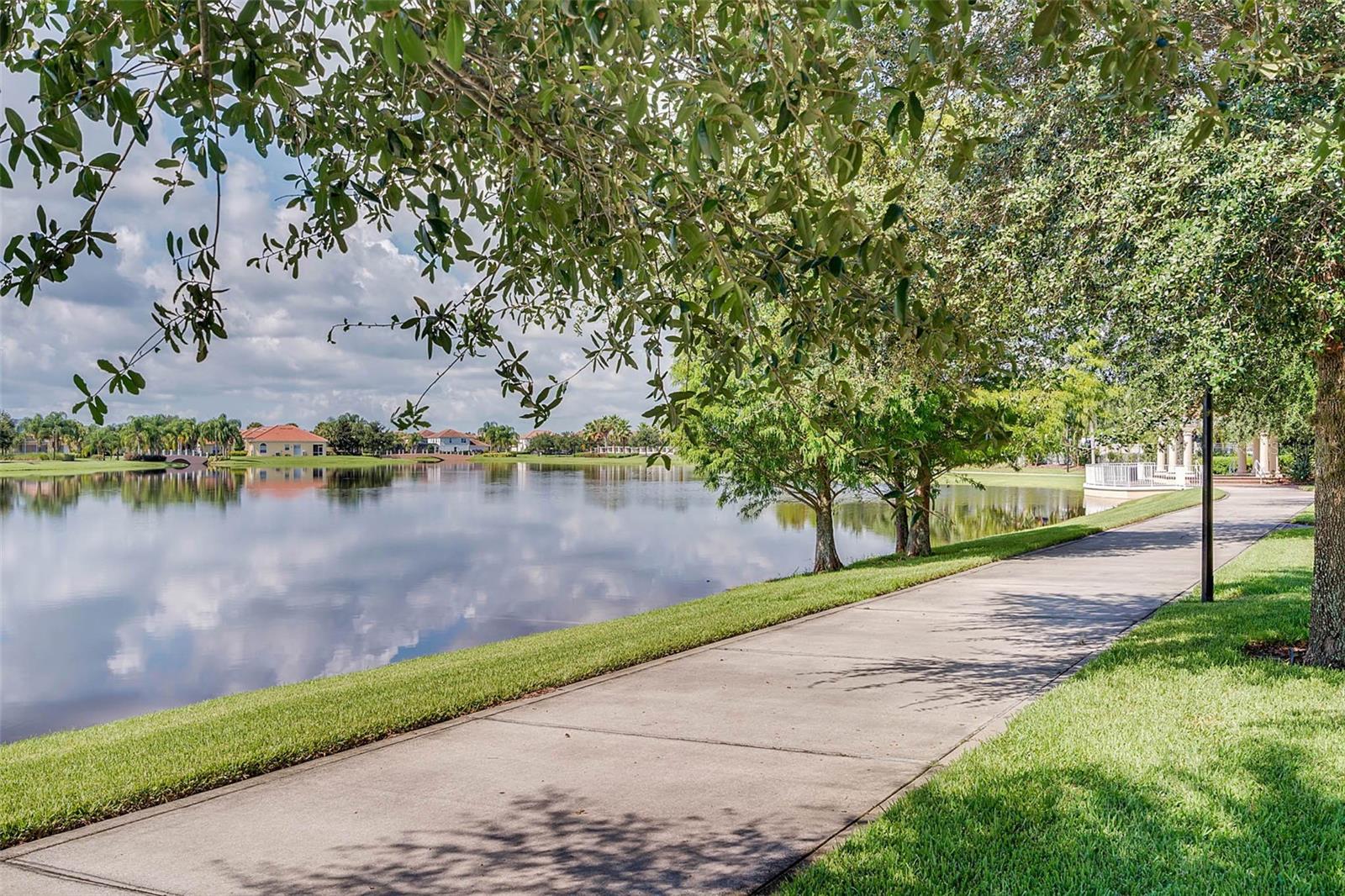 VILLAGEWALK/LK NONA UN #1A - Residential