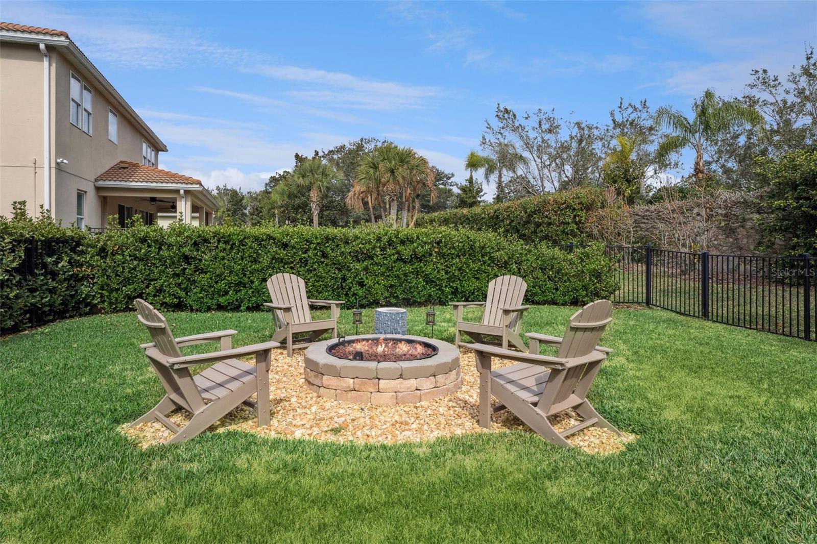 VILLAGEWALK/LK NONA UN #1A - Residential