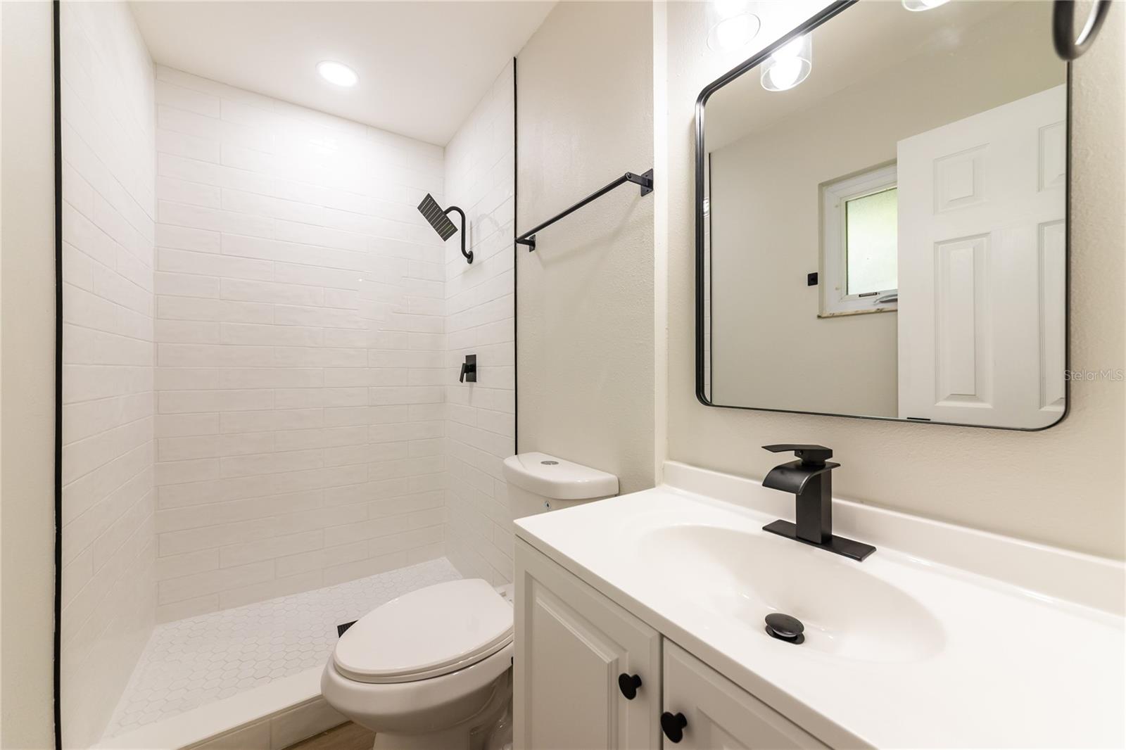 ROSEDALE MANOR - Residential