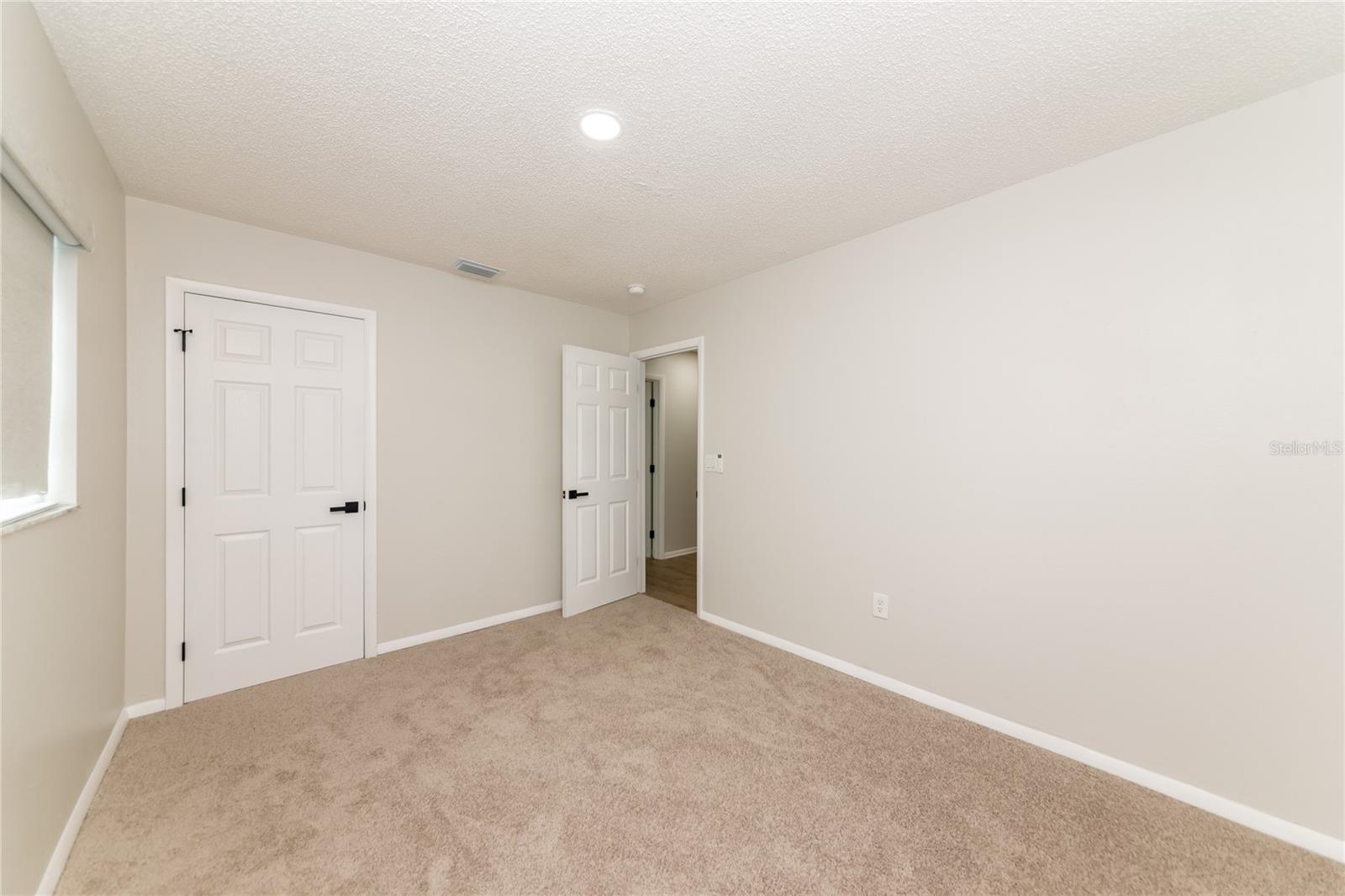 ROSEDALE MANOR - Residential