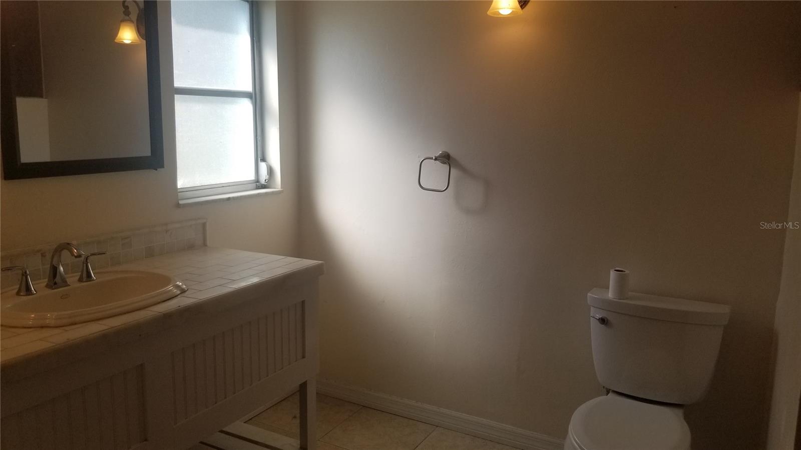 ALOHA GARDENS - Residential Lease