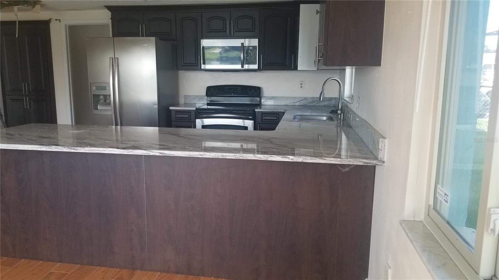 ALOHA GARDENS - Residential Lease