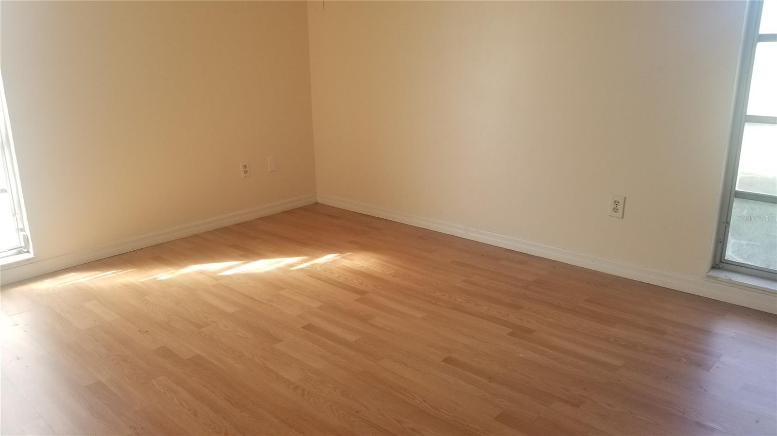 ALOHA GARDENS - Residential Lease