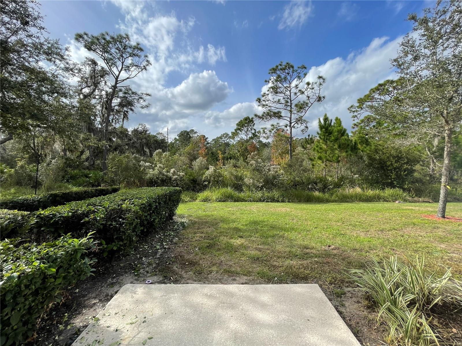 TRAILS/MOSS PARK - Residential Lease