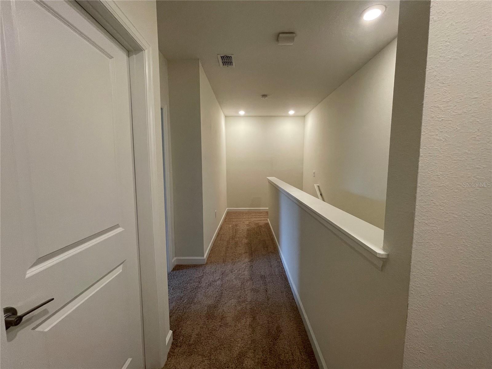 TRAILS/MOSS PARK - Residential Lease