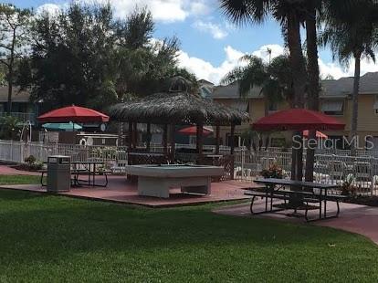 FLORIDA VACATION VILLAS - Residential Lease