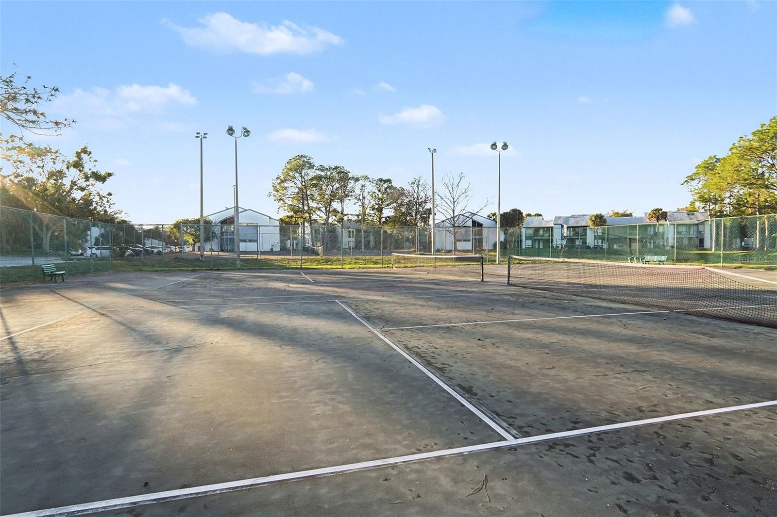 LEMON TREE CONDO SEC 04 - Residential