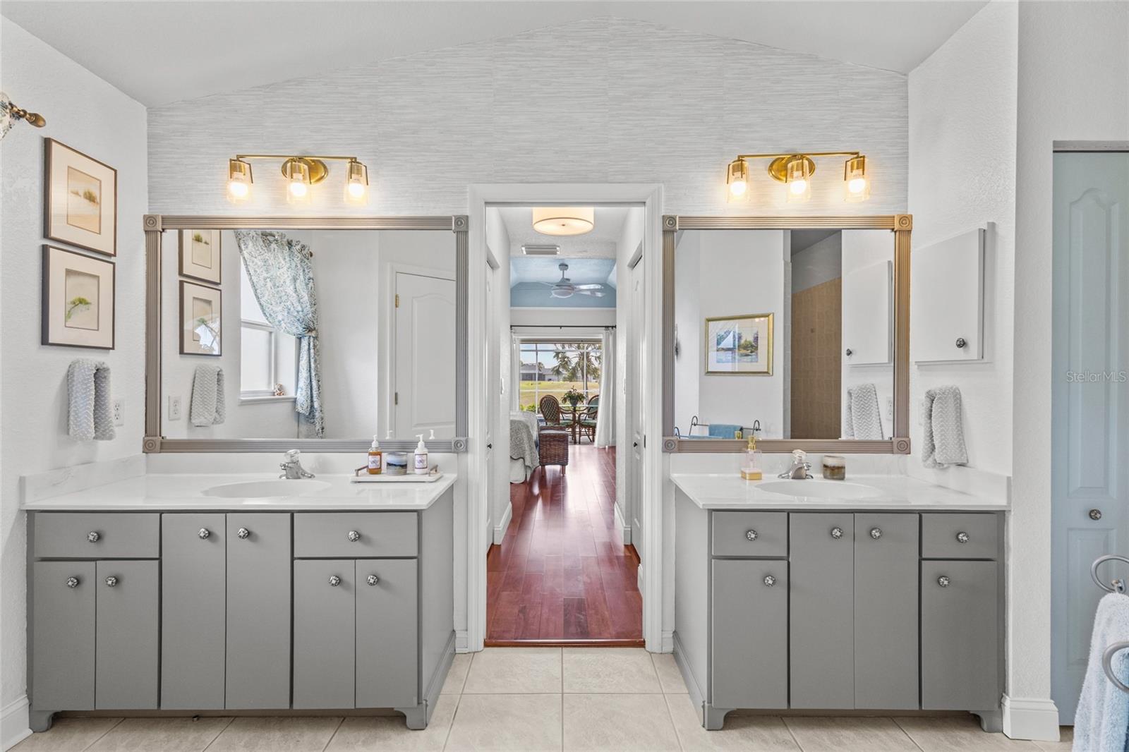 PEBBLE BEACH - Residential