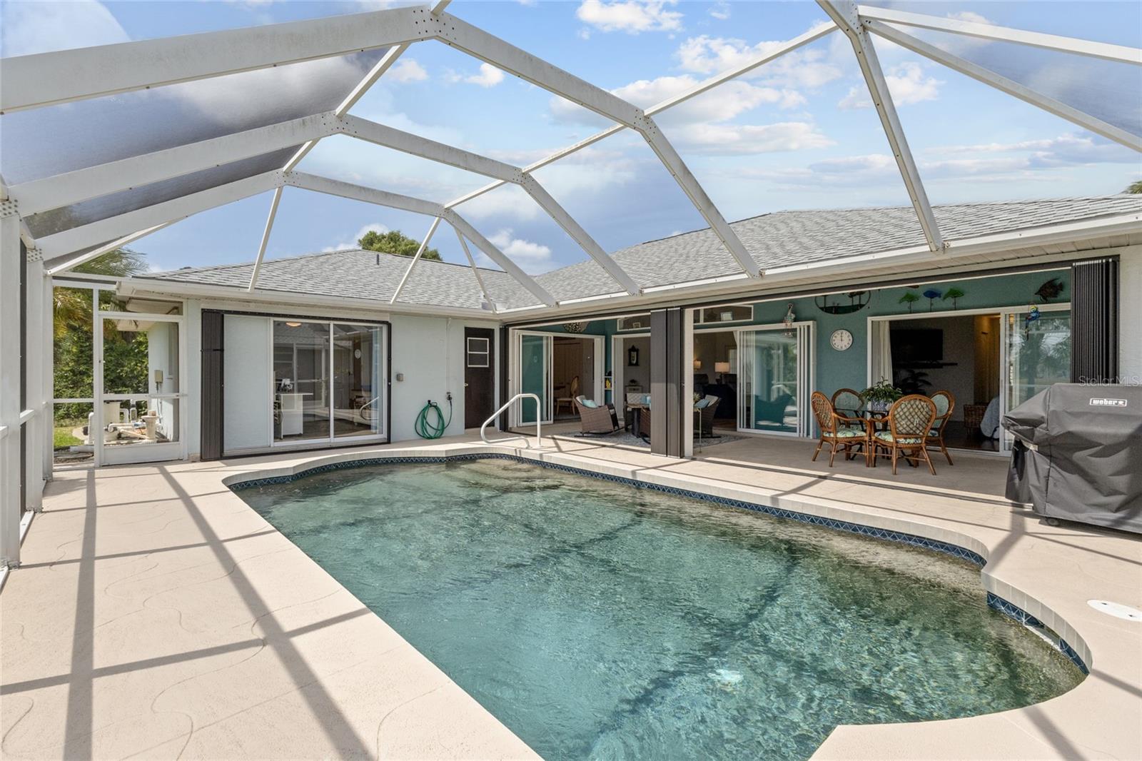 PEBBLE BEACH - Residential