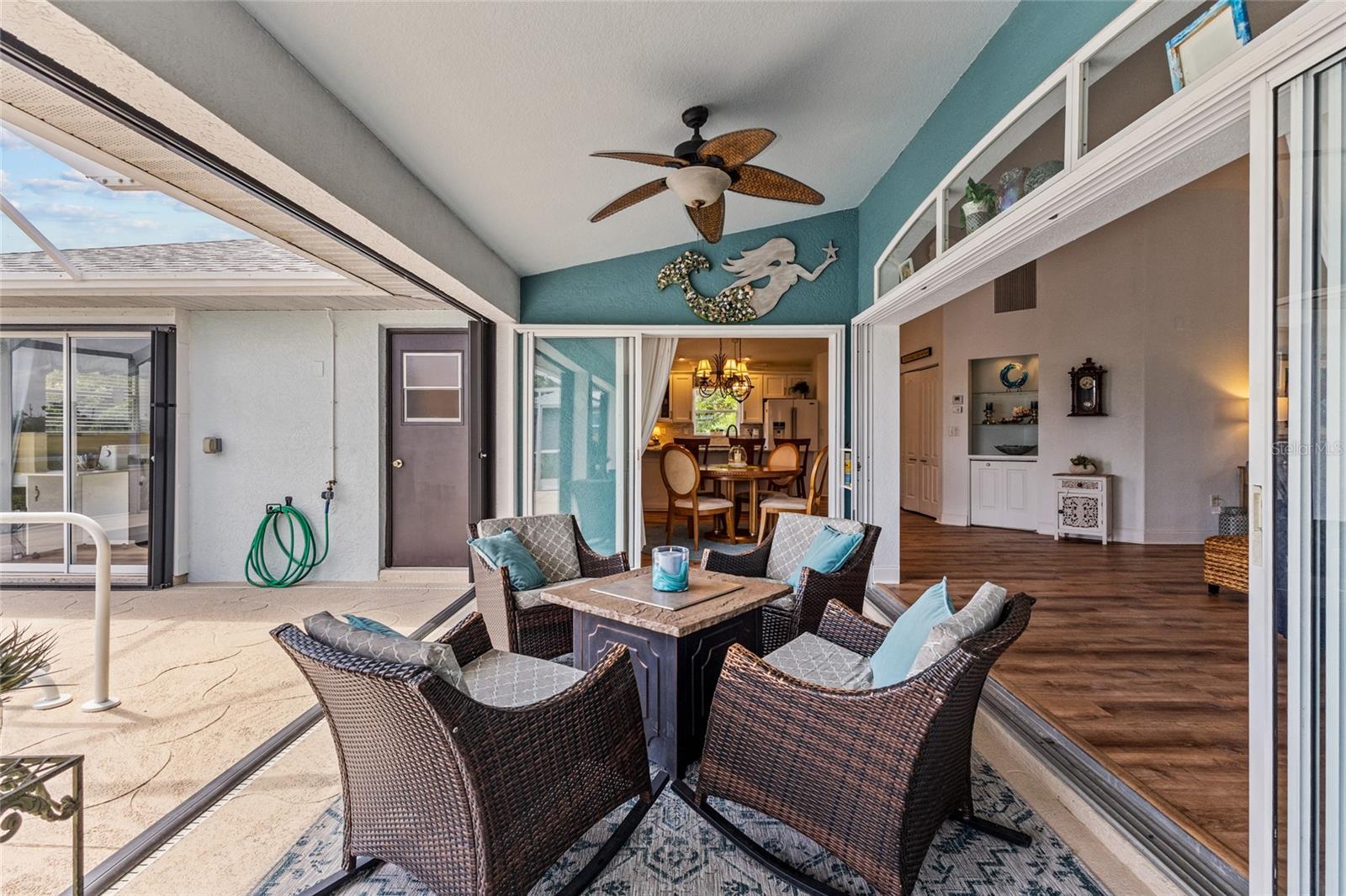 PEBBLE BEACH - Residential