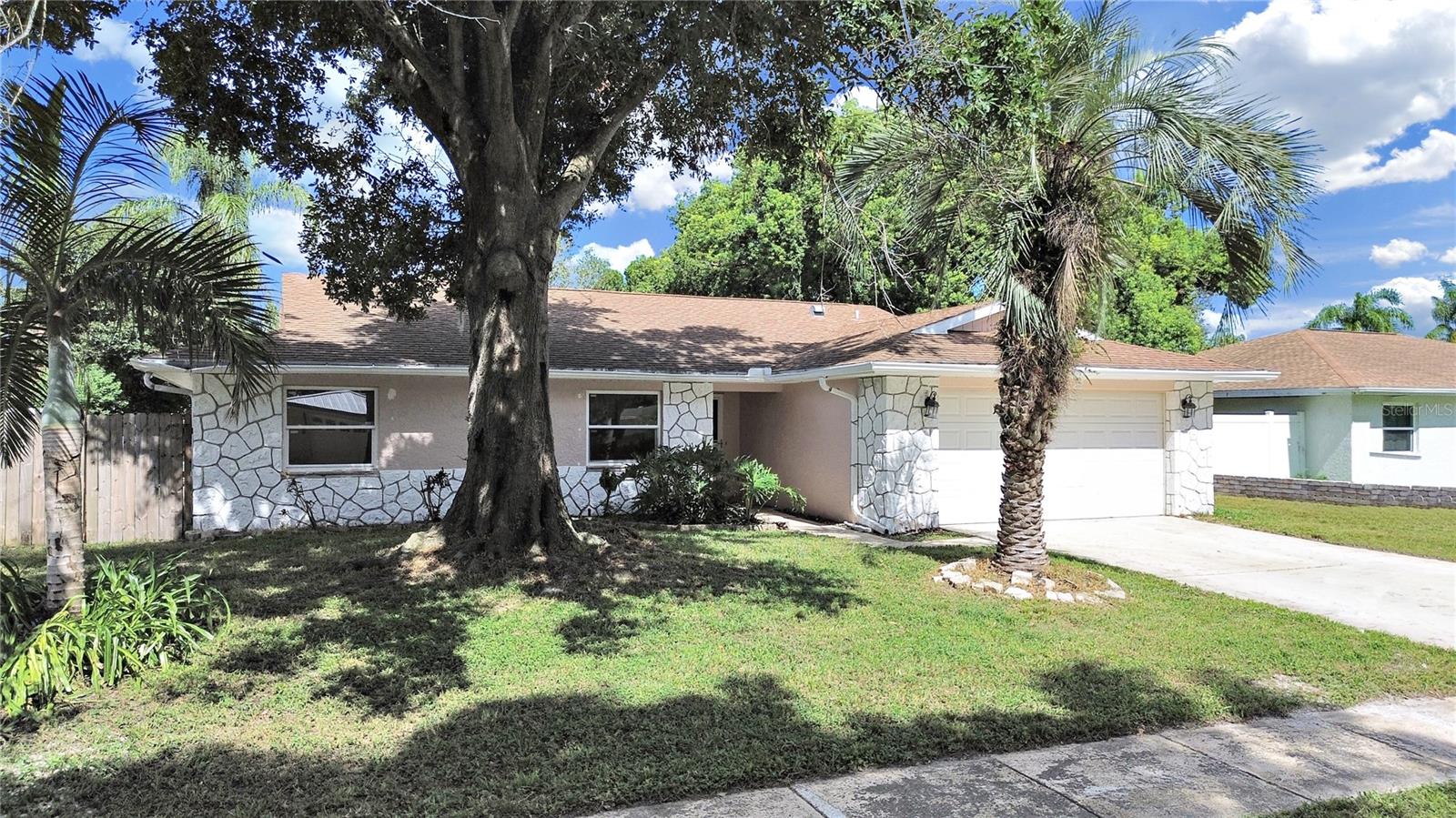 3366 FOX HILL DRIVE