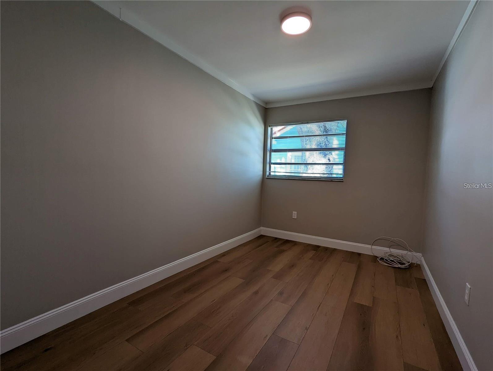 SUNSET POINT 2ND ADD - Residential Lease