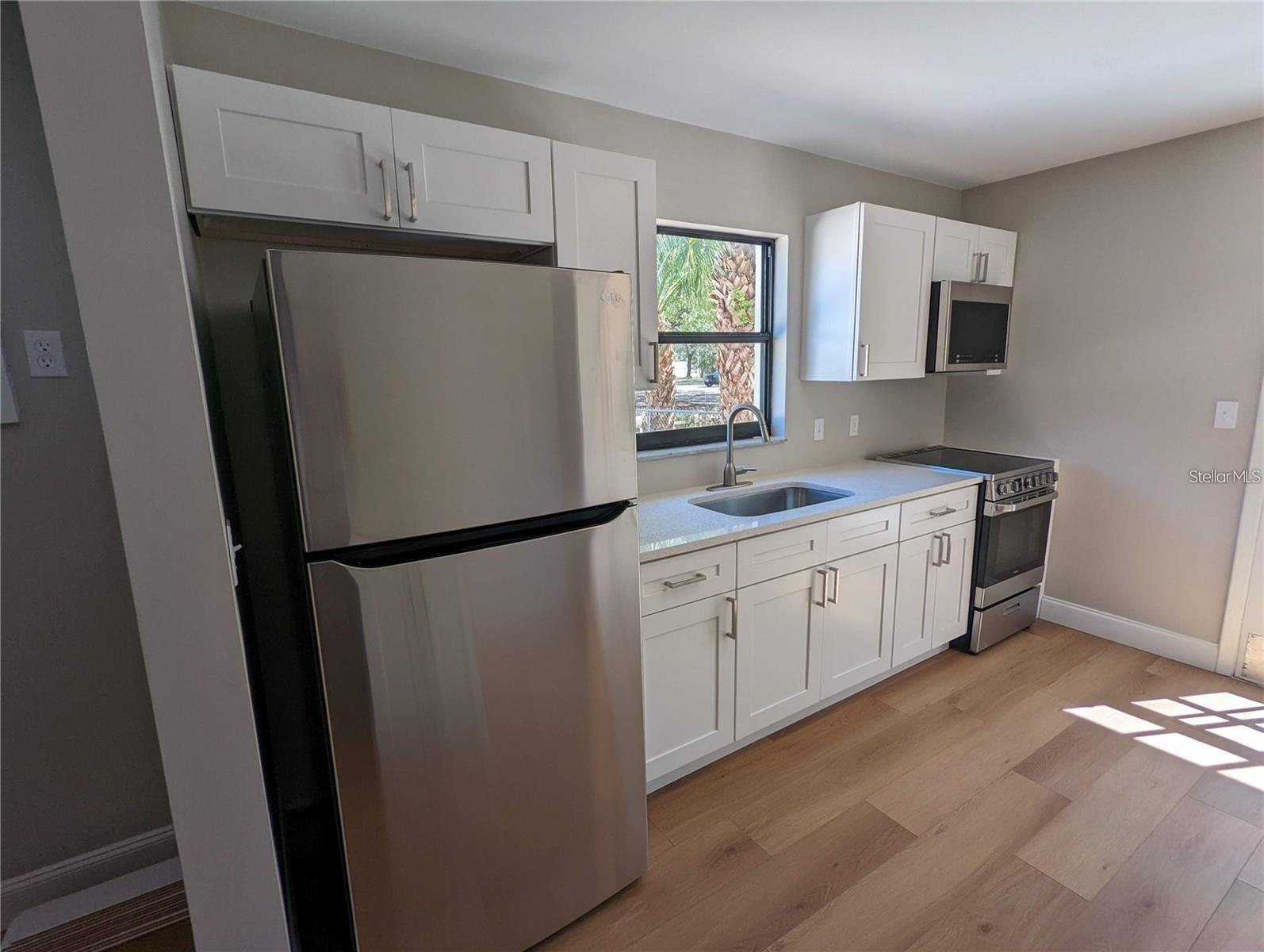 SUNSET POINT 2ND ADD - Residential Lease