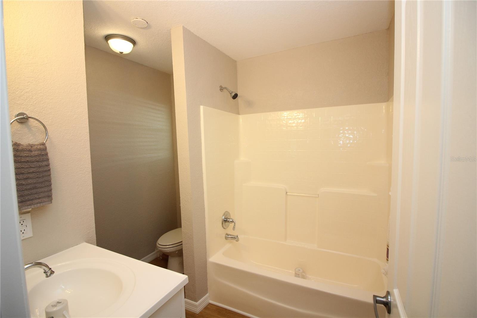 MARY LU MHP - Residential