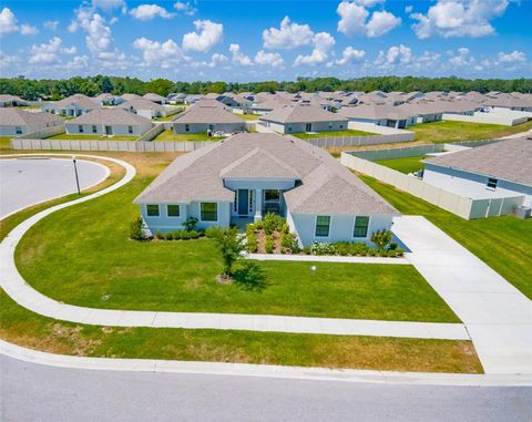 A home in WINTER HAVEN