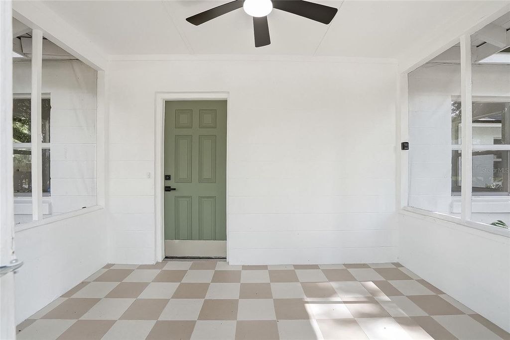 Photo of 914 E Crawford Street, Tampa, FL 33604 (MLS # TB8508899)