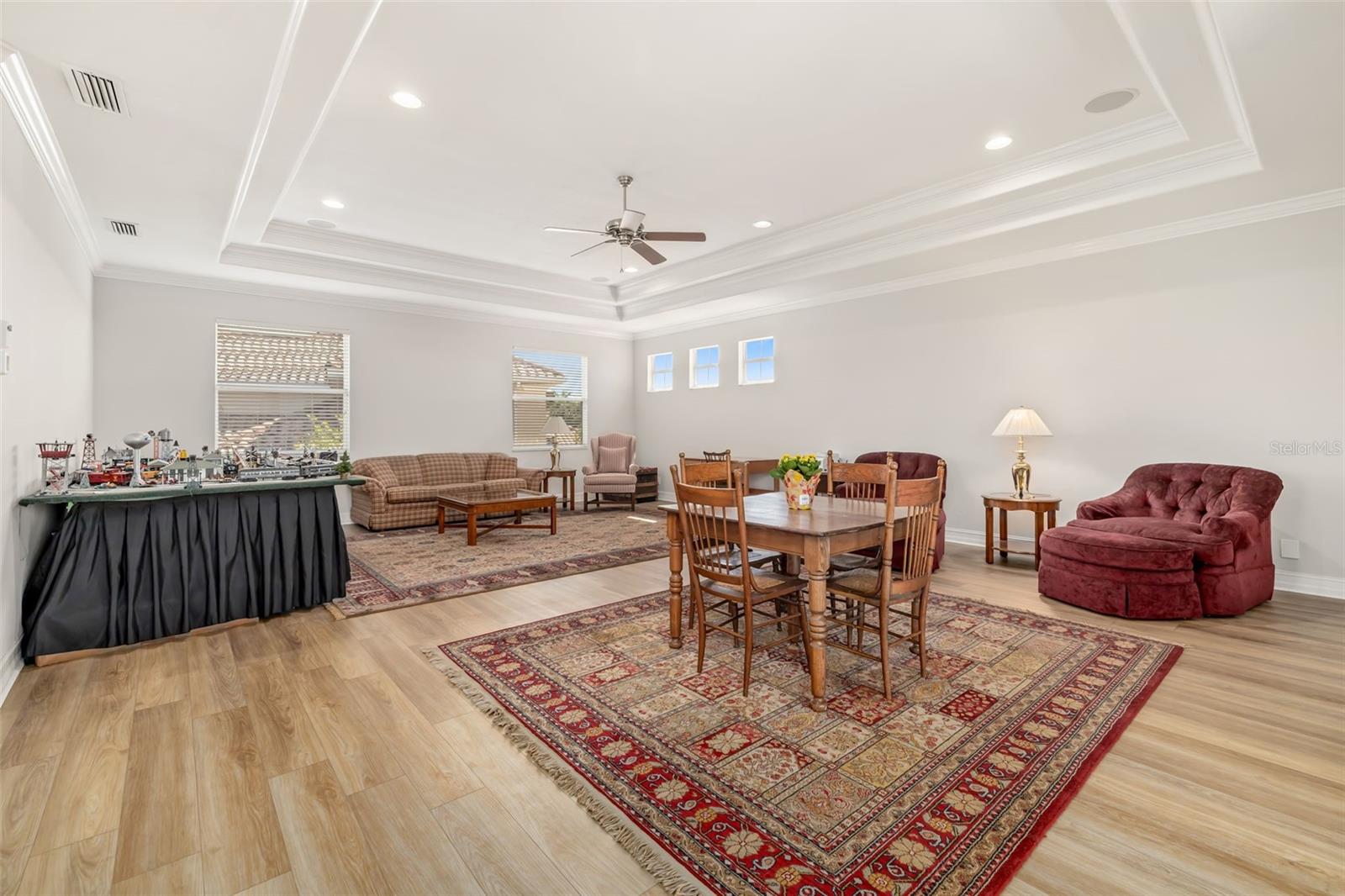 VENETIAN GOLF & RIVER CLUB - Residential