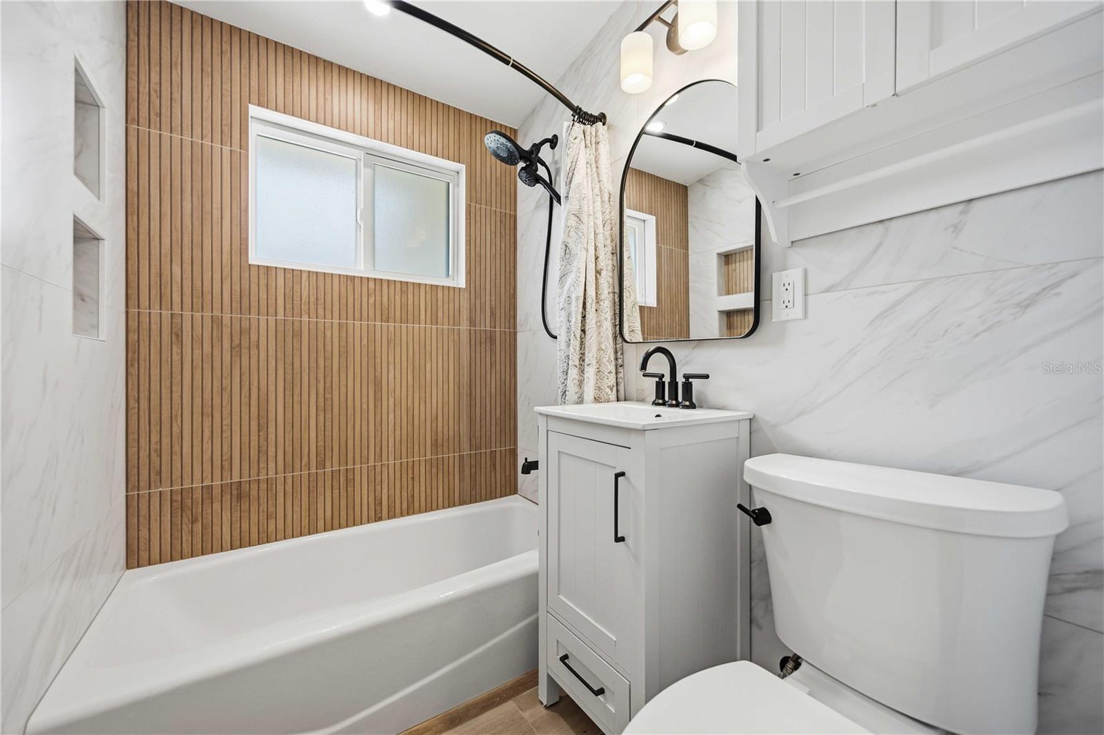 SPRING LAKE SUB ADD 1 - Residential