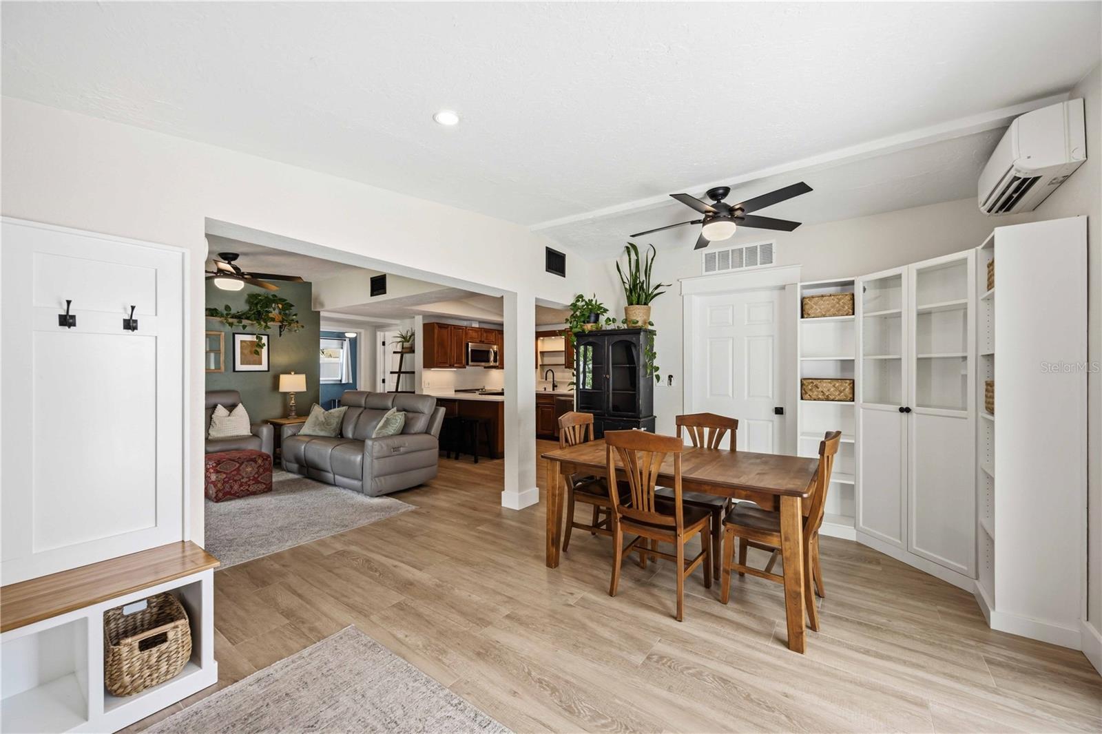 SPRING LAKE SUB ADD 1 - Residential