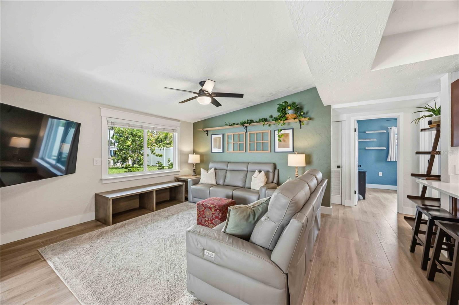 SPRING LAKE SUB ADD 1 - Residential