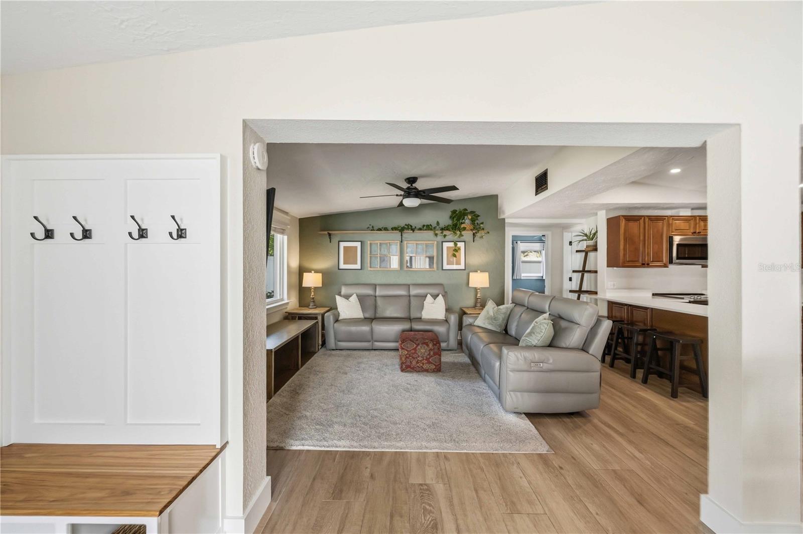 SPRING LAKE SUB ADD 1 - Residential