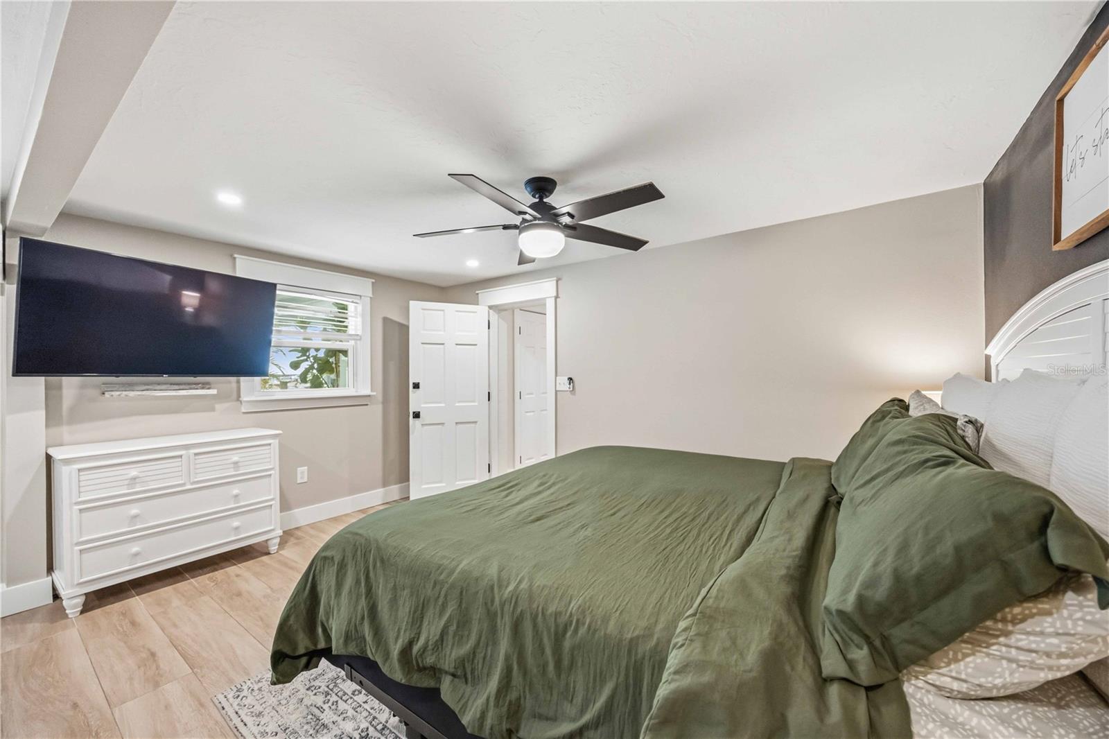 SPRING LAKE SUB ADD 1 - Residential