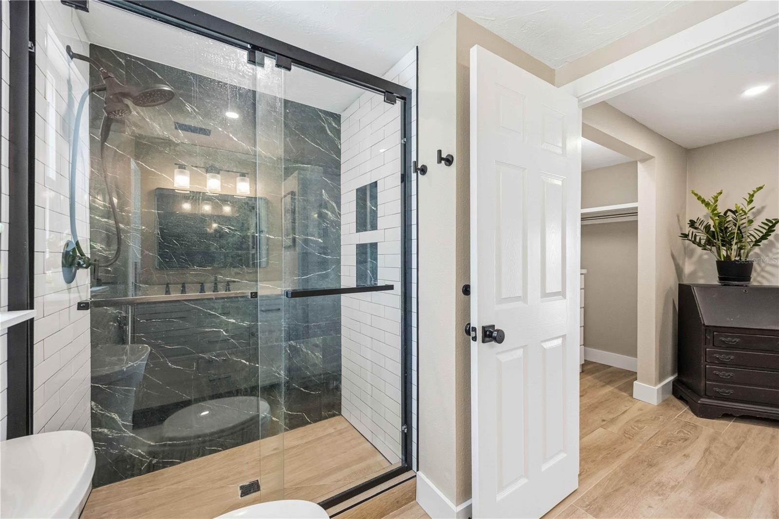SPRING LAKE SUB ADD 1 - Residential