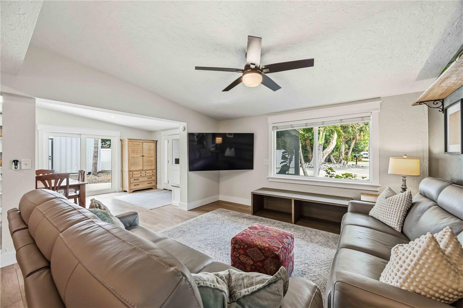 SPRING LAKE SUB ADD 1 - Residential