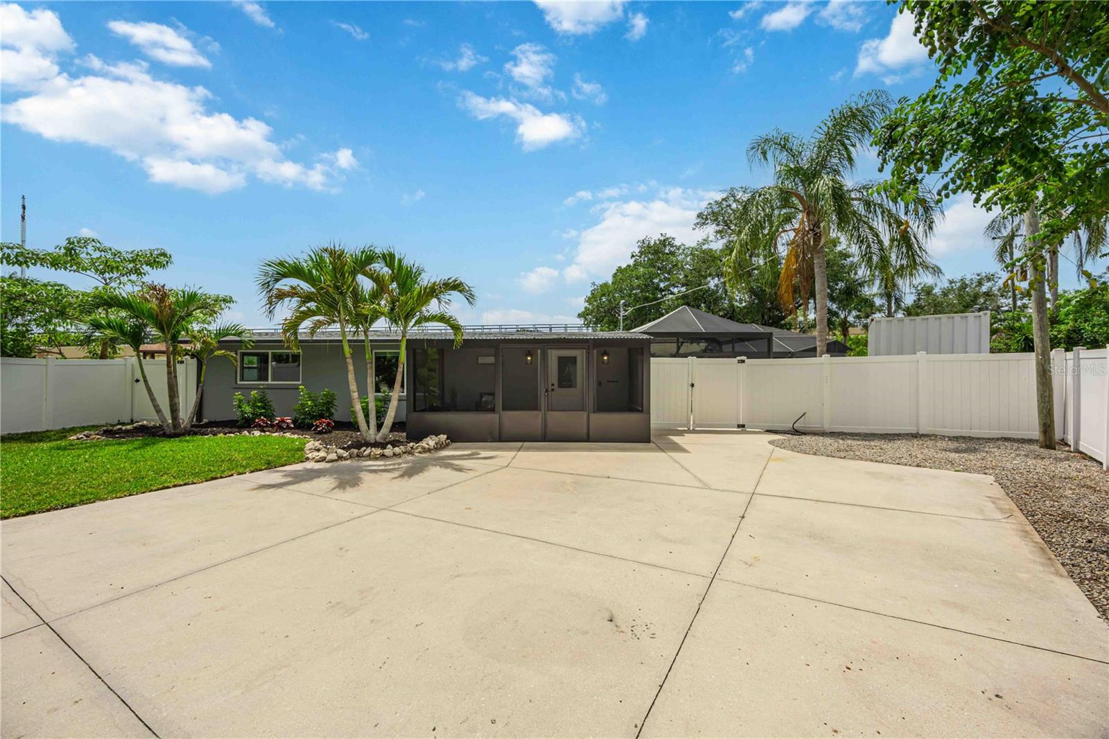 SPRING LAKE SUB ADD 1 - Residential
