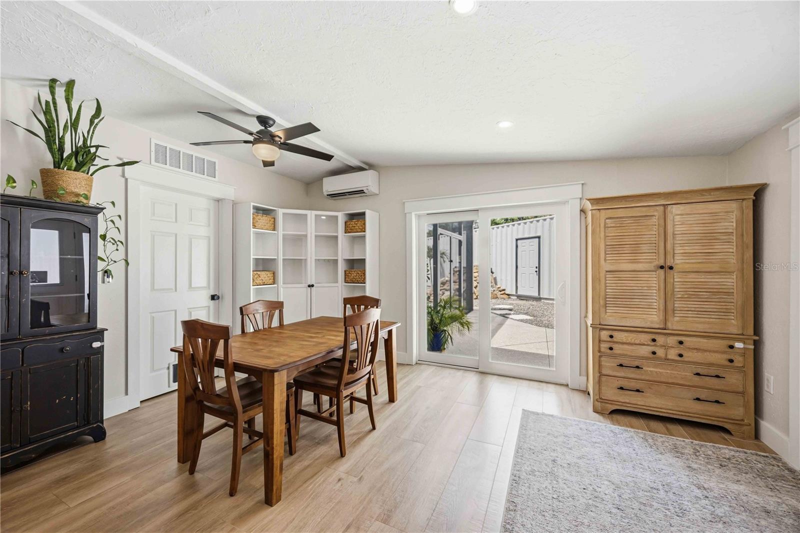 SPRING LAKE SUB ADD 1 - Residential
