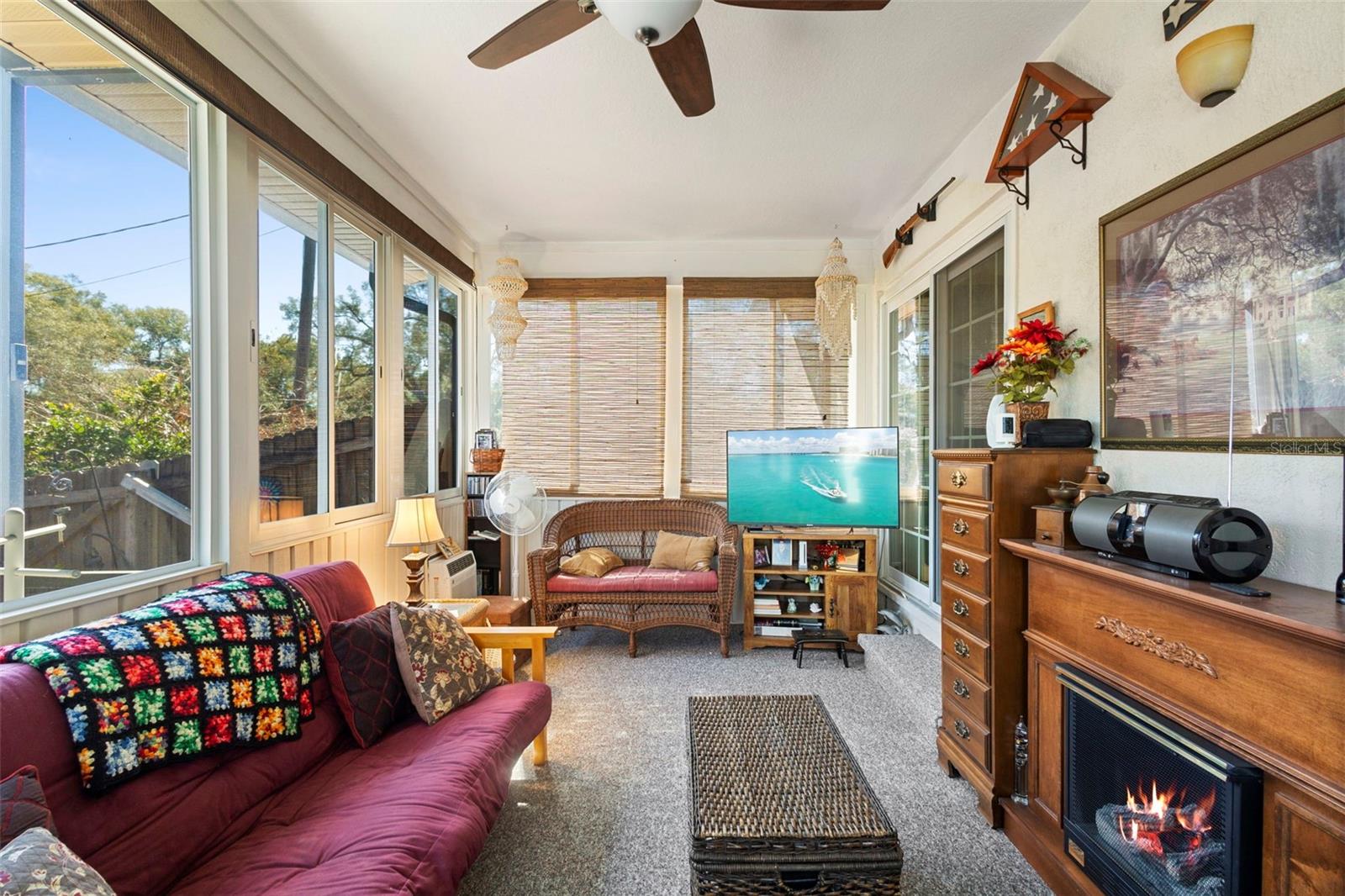 BLUE SPGS 03-18-30 - Residential