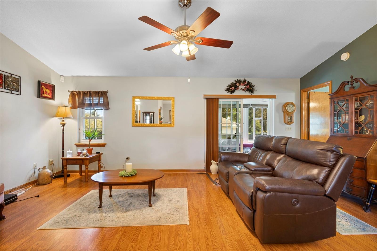 BLUE SPGS 03-18-30 - Residential