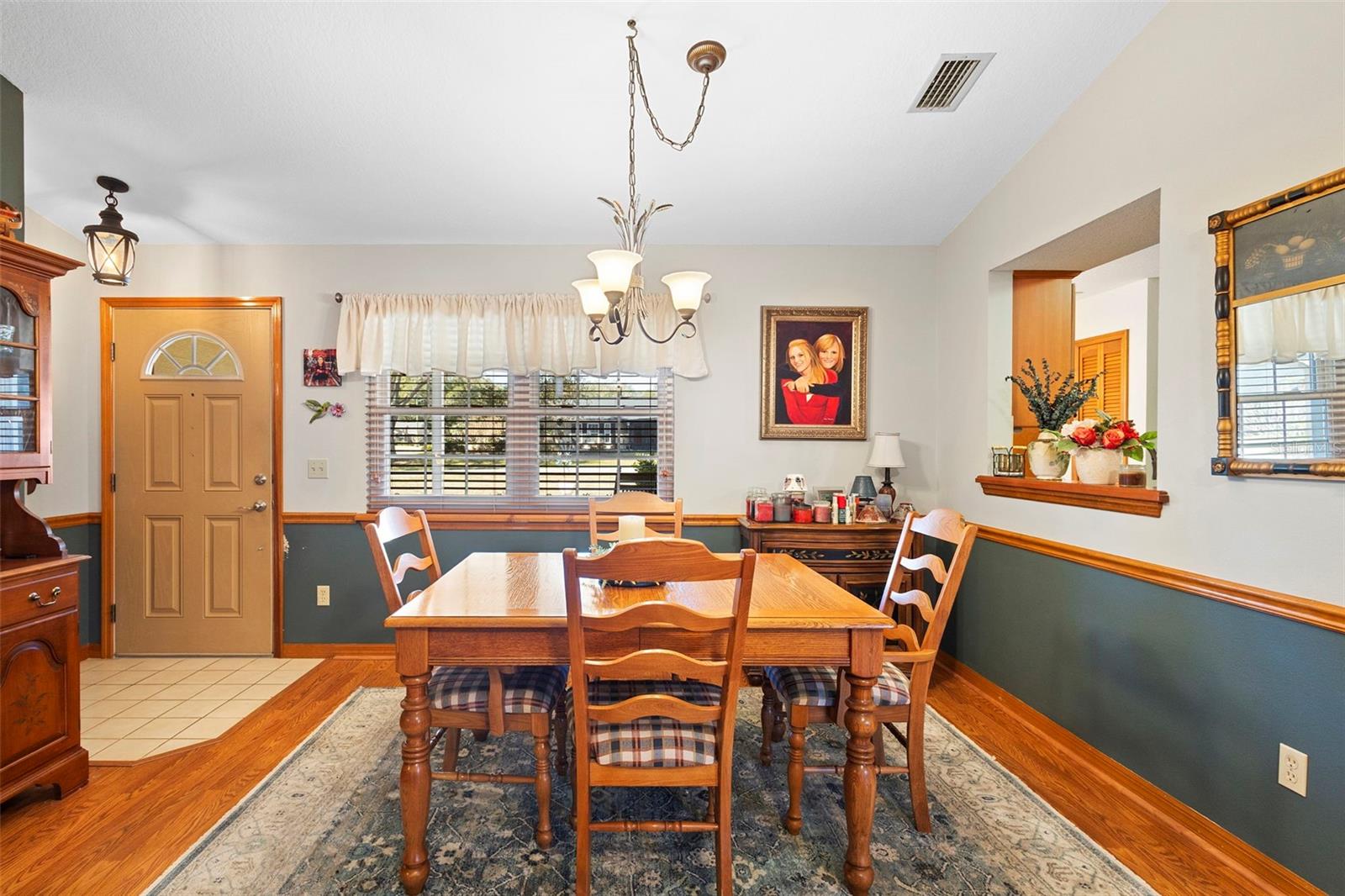 BLUE SPGS 03-18-30 - Residential