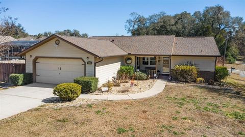 Photo of 114 Jarvis Avenue, Orange City, FL 32763 (MLS # V4947241)