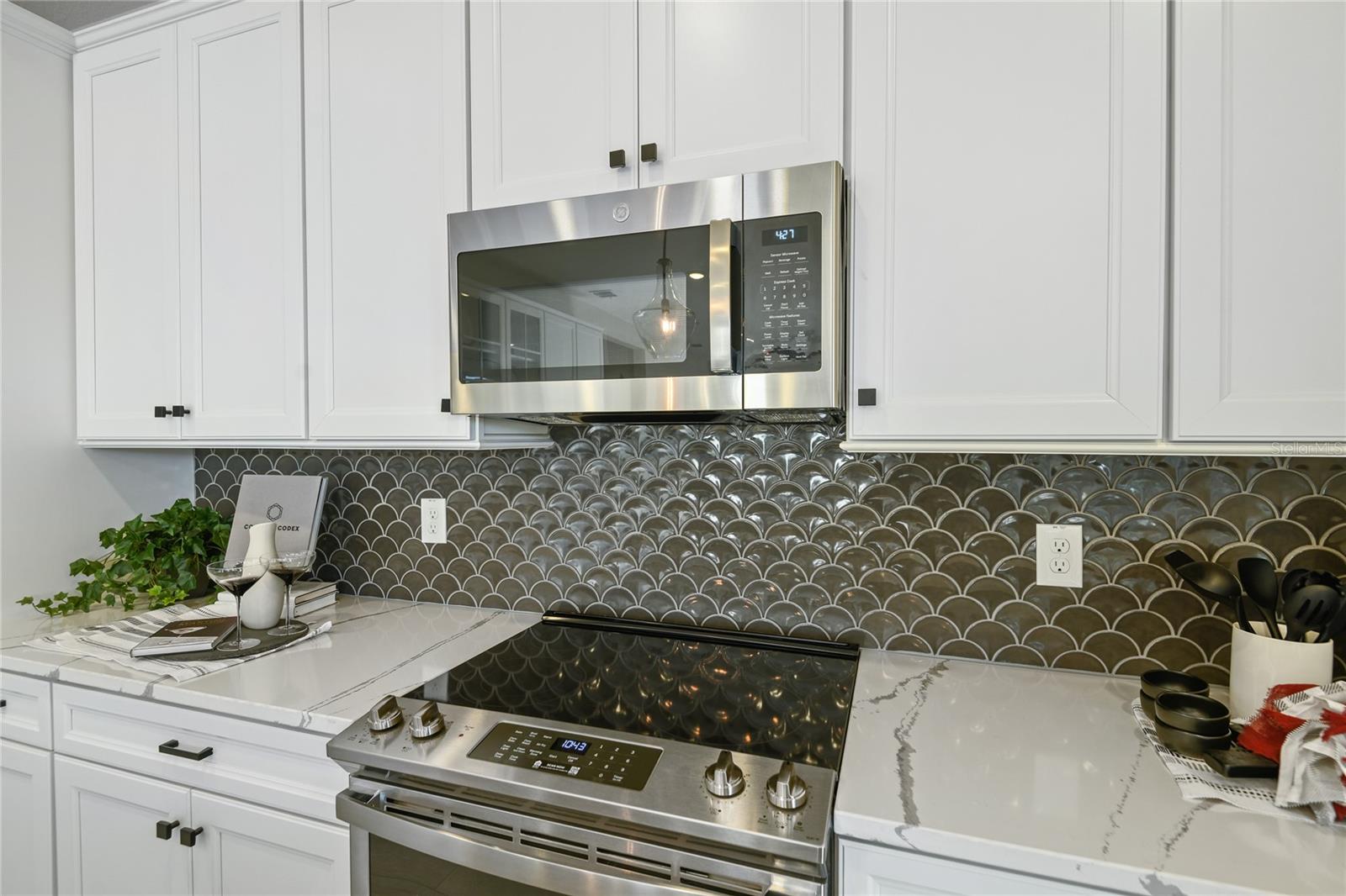 SEASONS AT ANNABELLE ESTATES - Residential