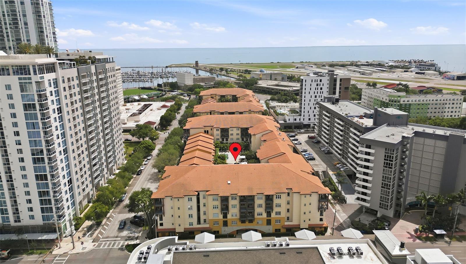 MADISON AT ST PETE - Residential