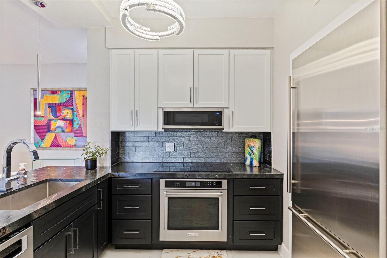 MADISON AT ST PETE - Residential