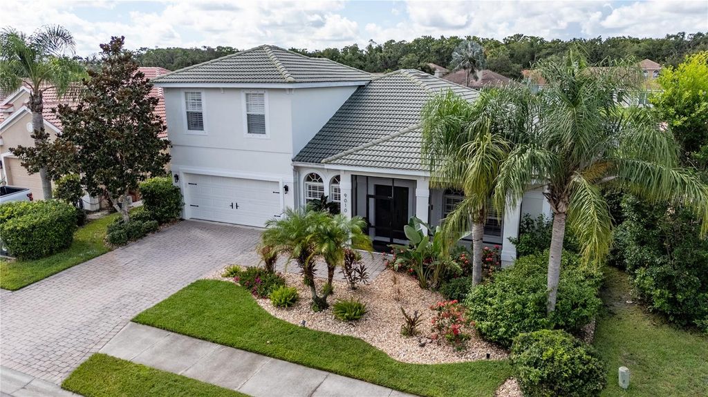 Photo of 9010 Kingsbury Place, Bradenton, FL 34212 (MLS # N6140073)